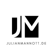 Julian Mannott